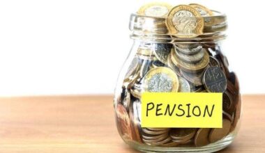 Companies that offer pensions